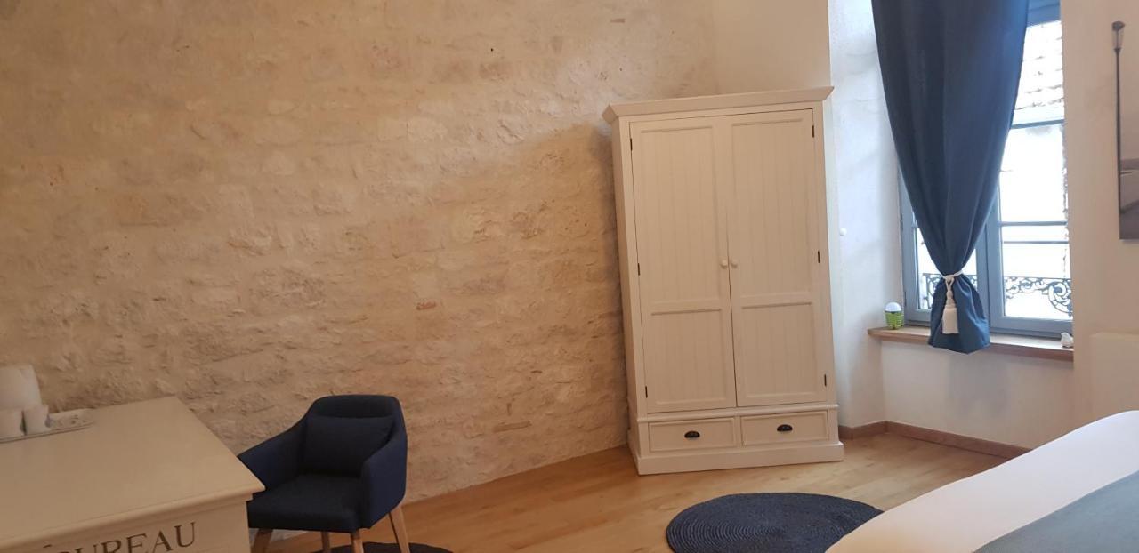 Bed and Breakfast La Cour Saint Louis Castelnau-Montratier Exterior foto