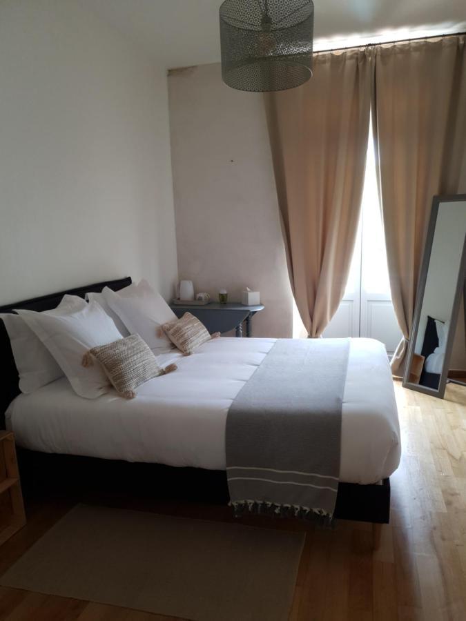Bed and Breakfast La Cour Saint Louis Castelnau-Montratier Exterior foto
